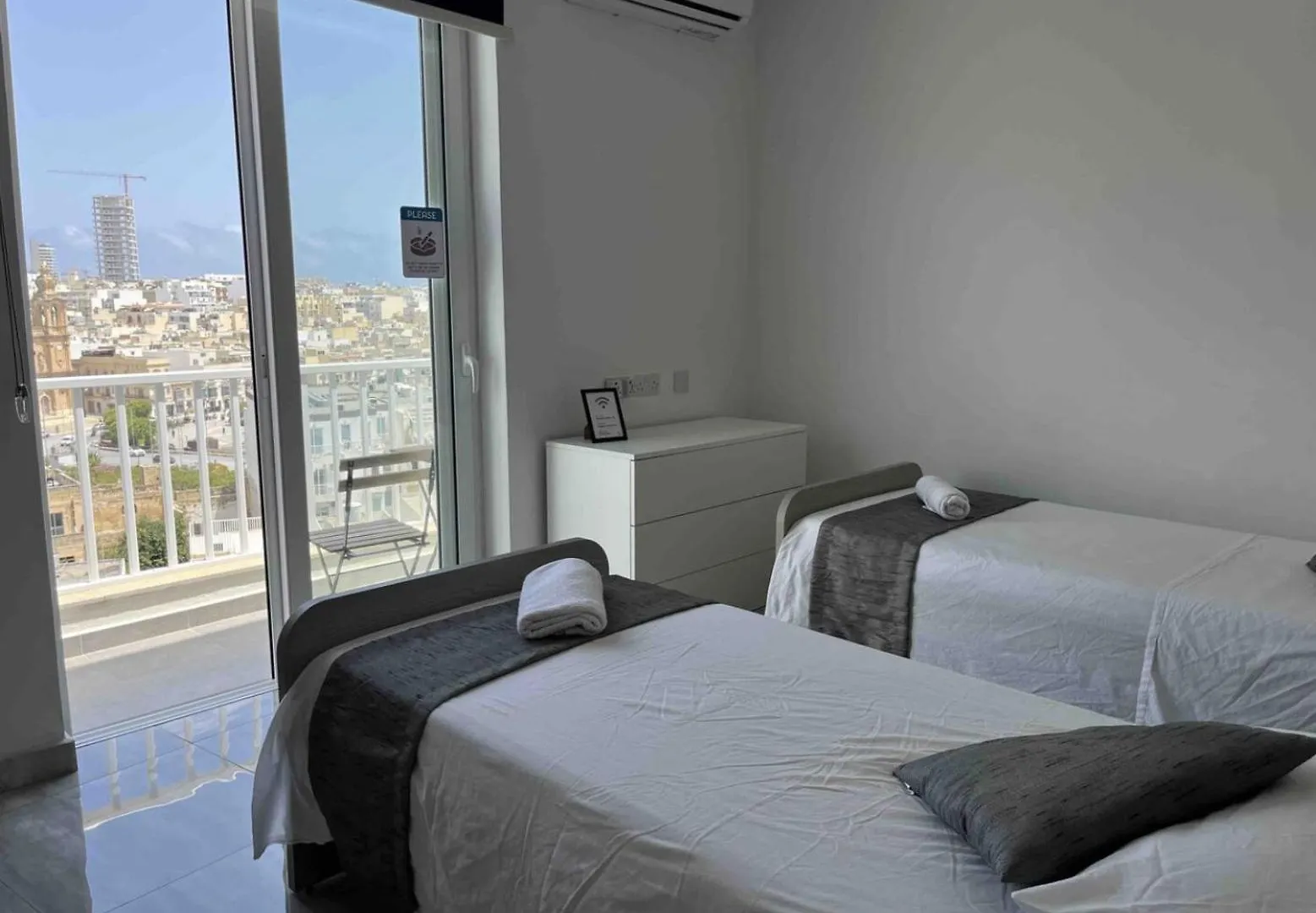 F12 Modern And Bright Apartment In Malta Msida